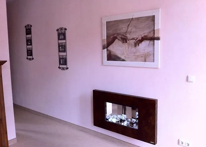 With 2 Bedrooms *